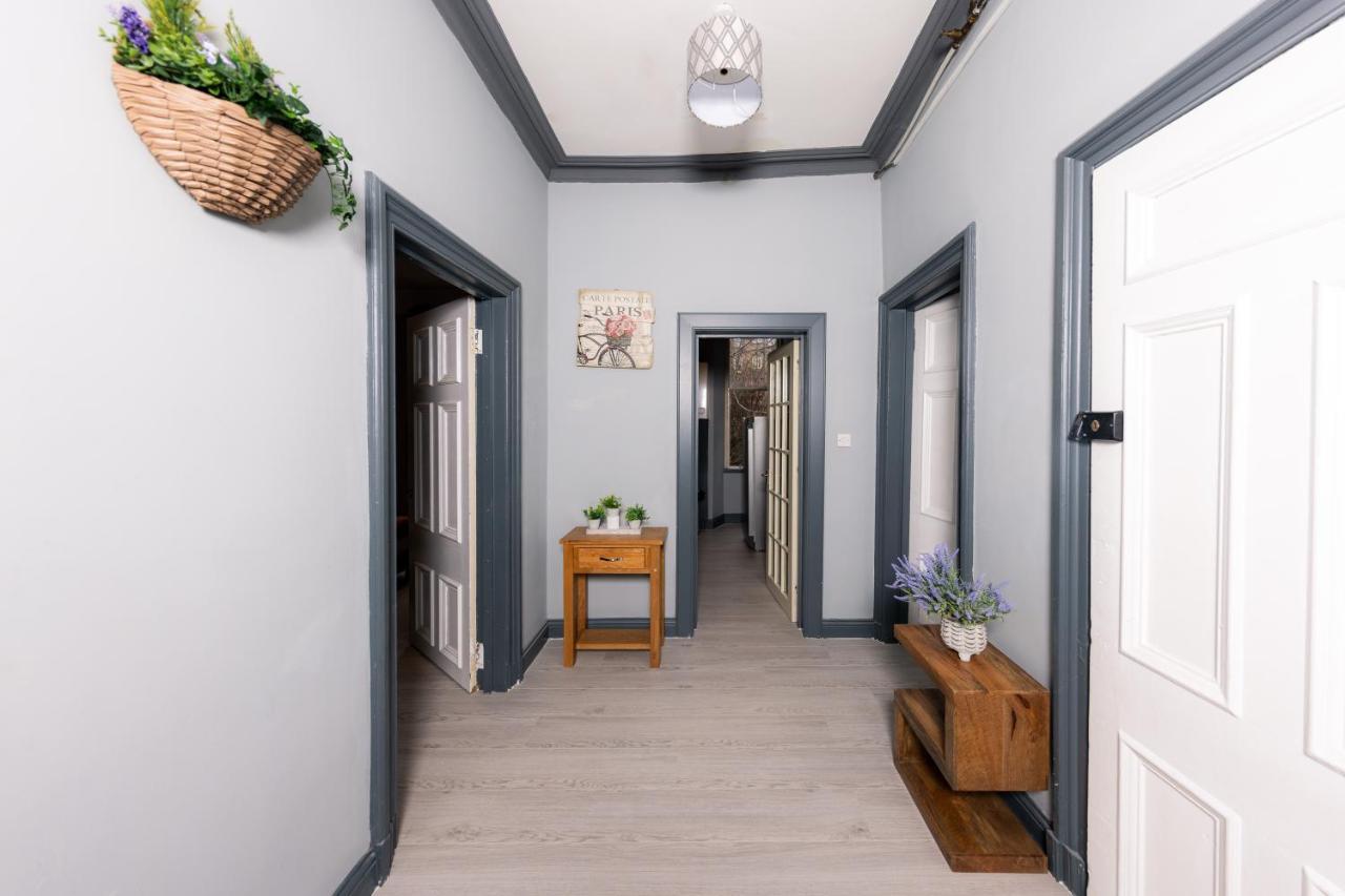 Calton Hill Victorian Old Town Apartment Edinburgh Eksteriør billede