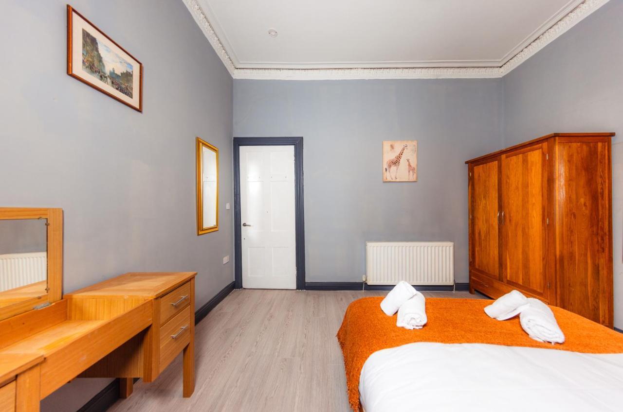Calton Hill Victorian Old Town Apartment Edinburgh Eksteriør billede